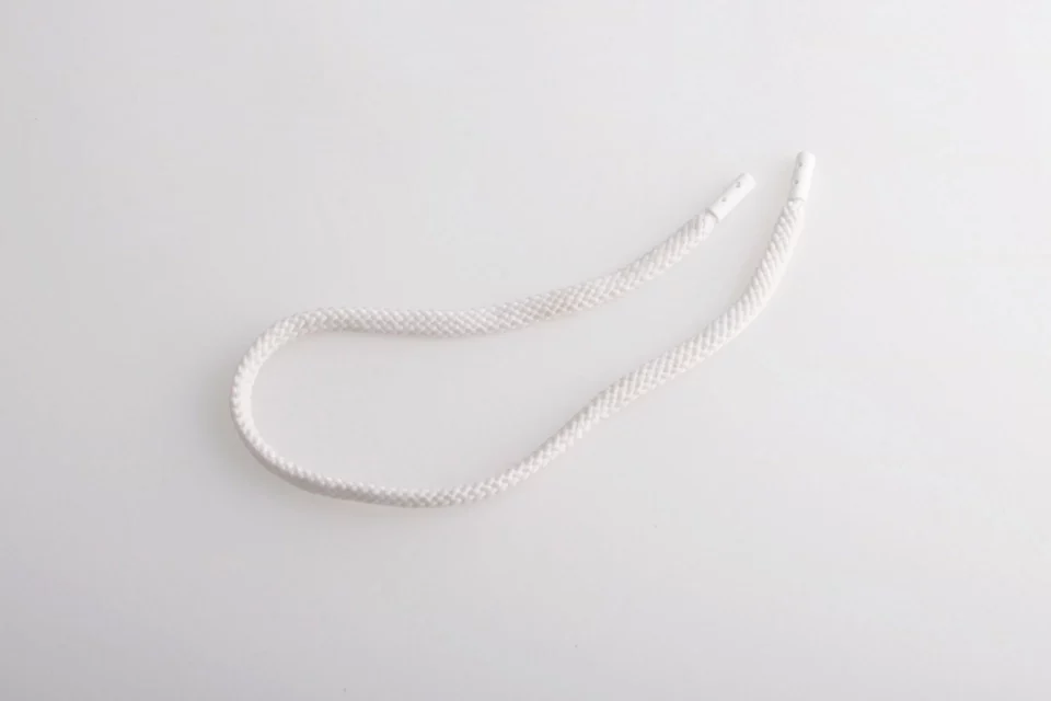 CORDE_POLYAMIDE_2_FERRETS_PLASTIQUES_SURMOULES copie CORDE_POLYAMIDE_2_FERRETS_PLASTIQUES_SURMOULES copie